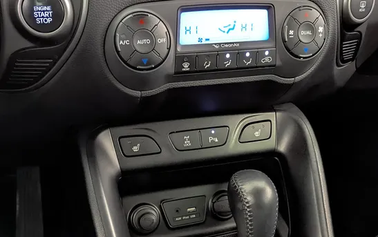 Hyundai ix35 2.00 автоматическая, фото №1