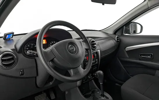 Nissan Almera 1.60 автоматическая, фото №1