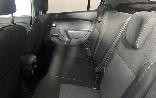 Renault Logan 1.60 вариатор, фото №1