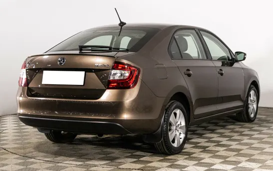 Skoda Rapid 1.40 робот, фото №1