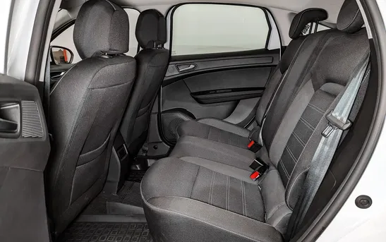 Renault Arkana 1.30 вариатор, фото №1