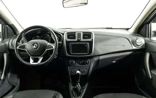 Renault Logan 1.60 автоматическая, фото №1