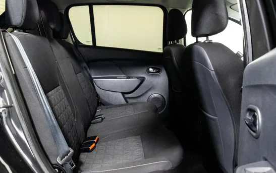 Renault Sandero 1.60 автоматическая, фото №1