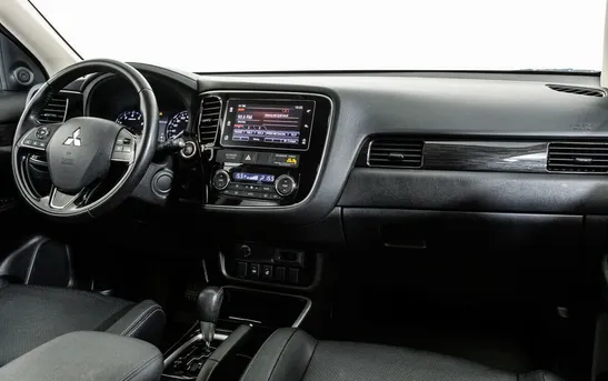 Mitsubishi Outlander 2.00 вариатор, фото №1