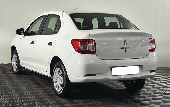 Renault Logan 1.60 автоматическая, фото №1
