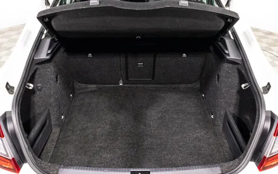 Skoda Octavia 1.60 механика, фото №1