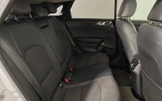 Kia Ceed 1.40 робот, фото №1