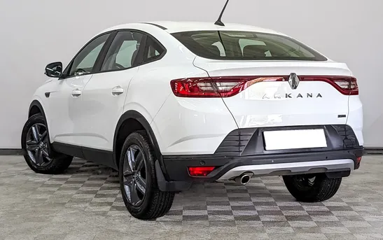 Renault Arkana 1.30 вариатор, фото №1