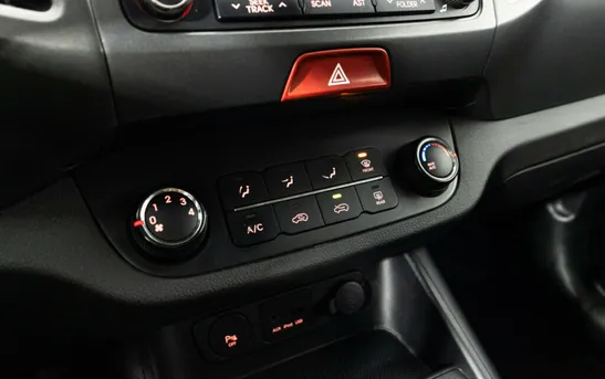 Kia Sportage 2.00 автоматическая, фото №1