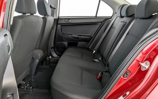 Mitsubishi Lancer 1.60 автоматическая, фото №1