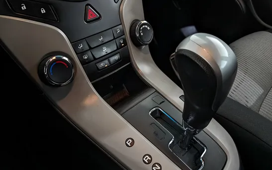 Chevrolet Cruze 1.60 автоматическая, фото №1