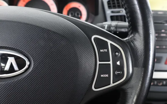 Kia Ceed 1.60 автоматическая, фото №1