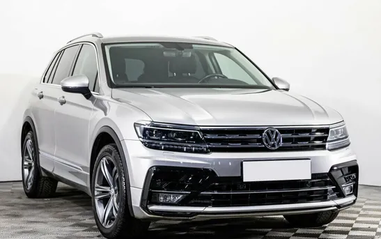 Volkswagen Tiguan 2.00 робот, фото №1