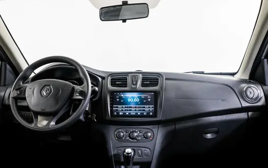 Renault Sandero 1.60 автоматическая, фото №1