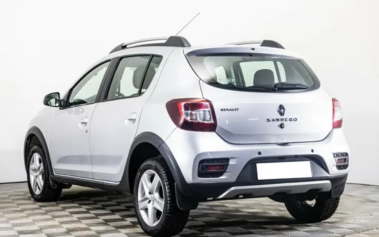 Renault Sandero 1.60 автоматическая, фото №1