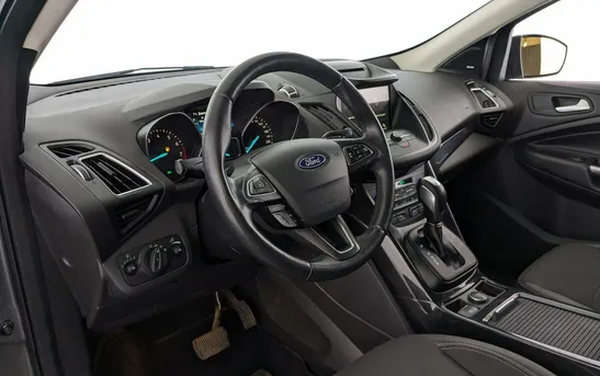 Ford Kuga 1.50 автоматическая, фото №1