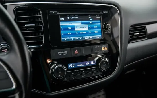 Mitsubishi Outlander 2.00 вариатор, фото №1