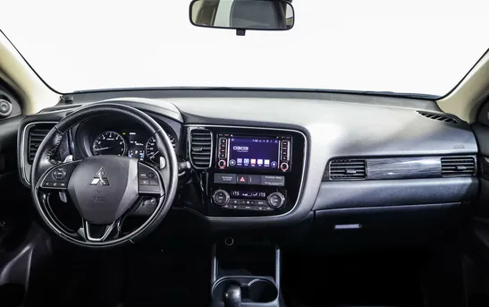 Mitsubishi Outlander 2.40 вариатор, фото №1