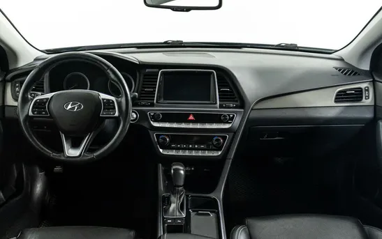 Hyundai Sonata 2.00 автоматическая, фото №1