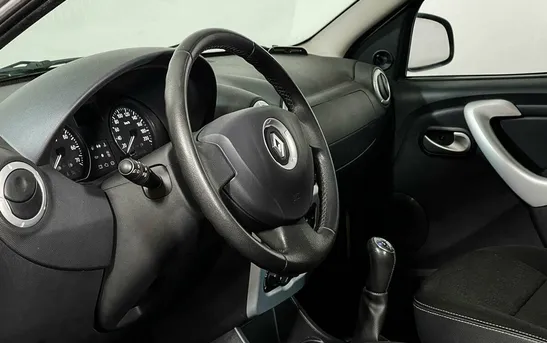 Renault Sandero 1.60 механика, фото №1