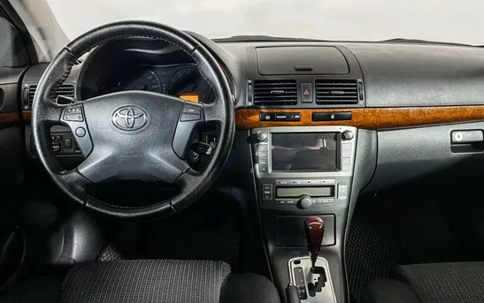 Toyota Avensis 2.00 автоматическая, фото №1