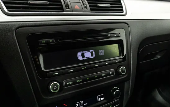 Skoda Rapid 1.40 робот, фото №1