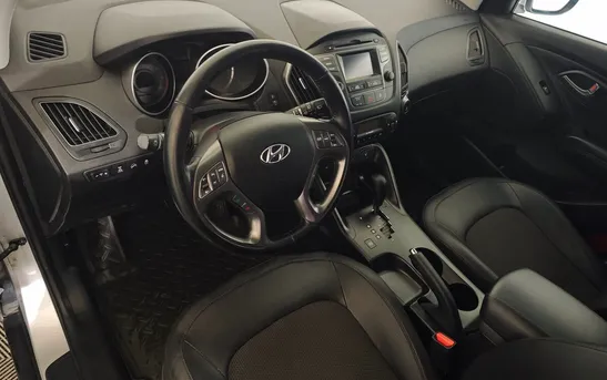 Hyundai ix35 2.00 автоматическая, фото №1