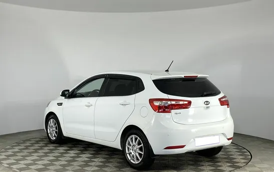 Kia Rio 1.60 механика, фото №1