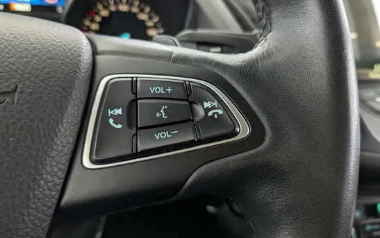 Ford Kuga 1.50 автоматическая, фото №1