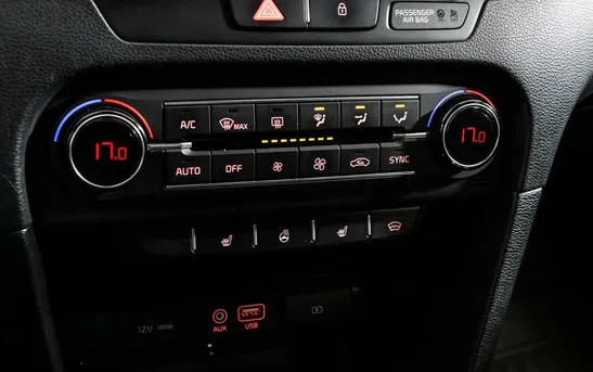 Kia Ceed 1.40 робот, фото №1