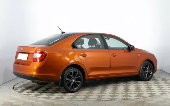 Skoda Rapid 1.40 робот, фото №1