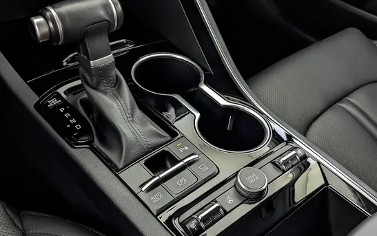 Kia K5 2.00 автоматическая, фото №1