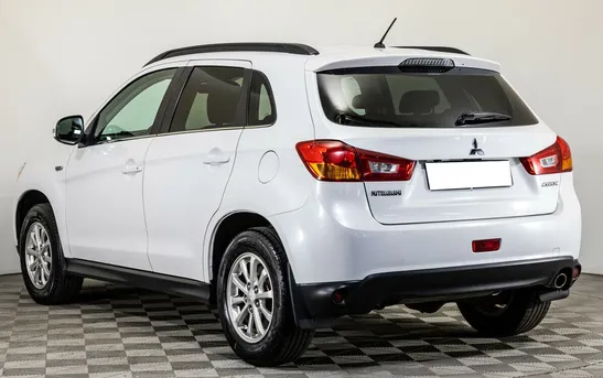 Mitsubishi ASX 1.80 вариатор, фото №1