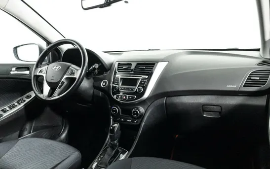 Hyundai Solaris 1.60 автоматическая, фото №1