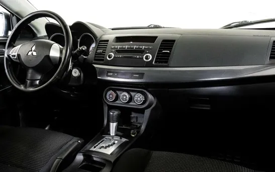 Mitsubishi Lancer 1.80 вариатор, фото №1