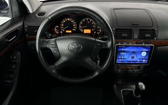Toyota Avensis 1.80 механика, фото №1