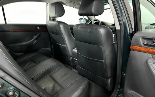 Toyota Avensis 2.40 автоматическая, фото №1
