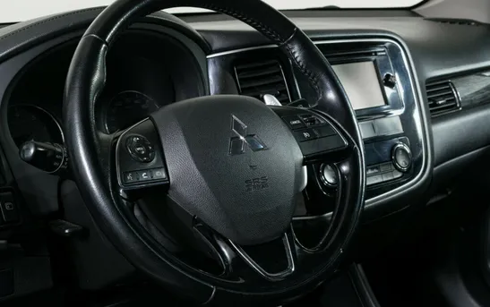 Mitsubishi Outlander 2.40 вариатор, фото №1