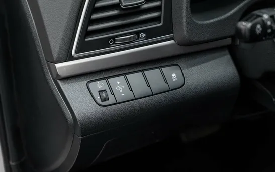 Hyundai Elantra 2.00 автоматическая, фото №1