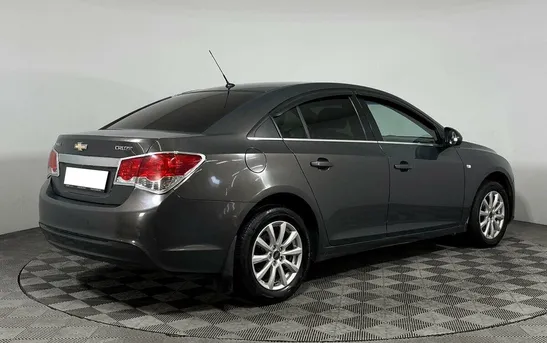 Chevrolet Cruze 1.80 автоматическая, фото №1