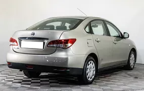 Nissan Almera
