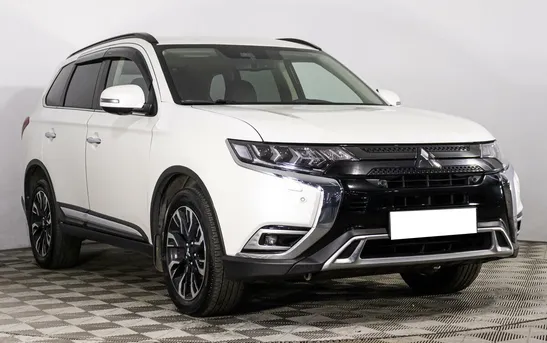 Mitsubishi Outlander 2.40 вариатор, фото №1