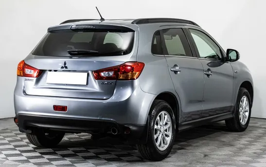 Mitsubishi ASX 1.80 вариатор, фото №1
