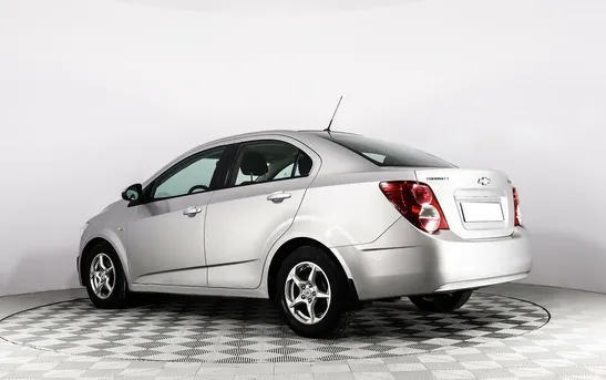 Chevrolet Aveo 1.60 механика, фото №1