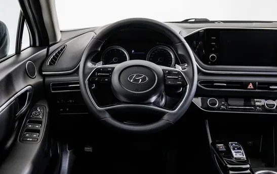 Hyundai Sonata 2.00 автоматическая, фото №1