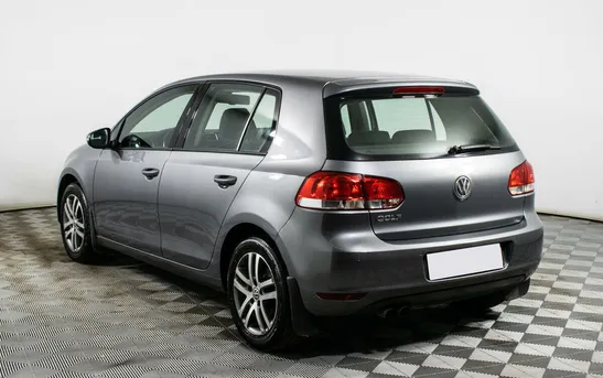 Volkswagen Golf 1.40 робот, фото №1