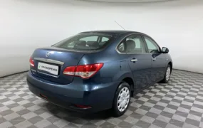 Nissan Almera