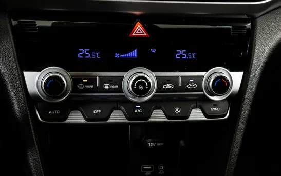 Hyundai Elantra 2.00 автоматическая, фото №1