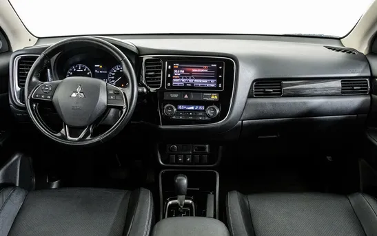 Mitsubishi Outlander 2.00 вариатор, фото №1