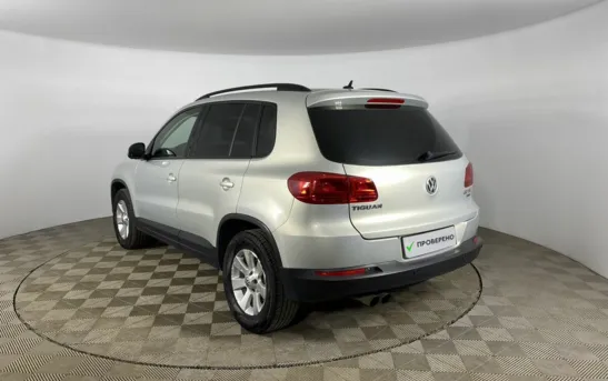 Volkswagen Tiguan 2.00 автоматическая, фото №1